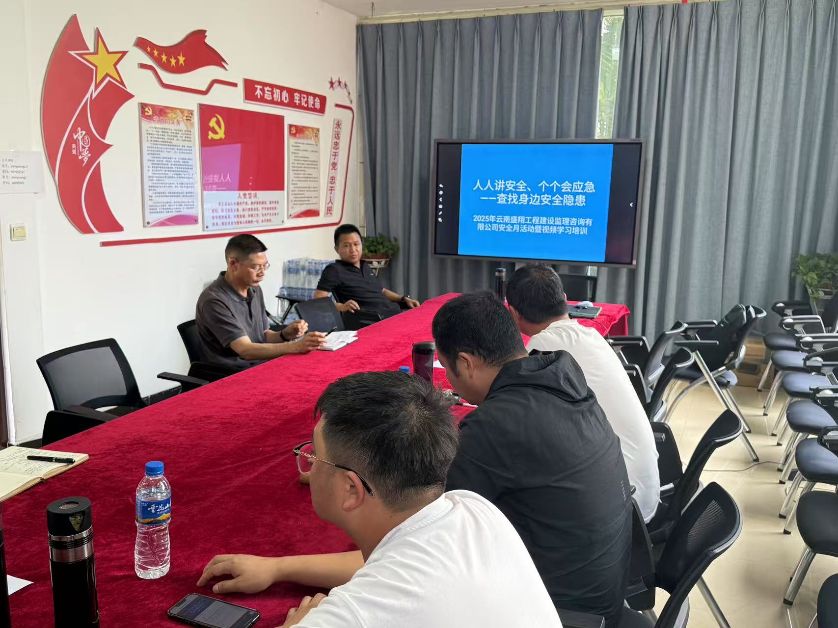 聚焦附著式升降腳手架工程監(jiān)理要點(diǎn) 筑牢安全生產(chǎn)防線